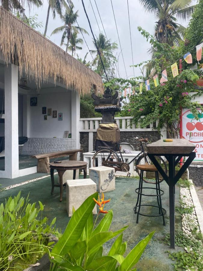 Paca'S Reggae Bar & Hostel Ambat Extérieur photo